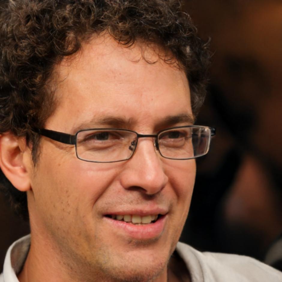 Óscar Ramírez
